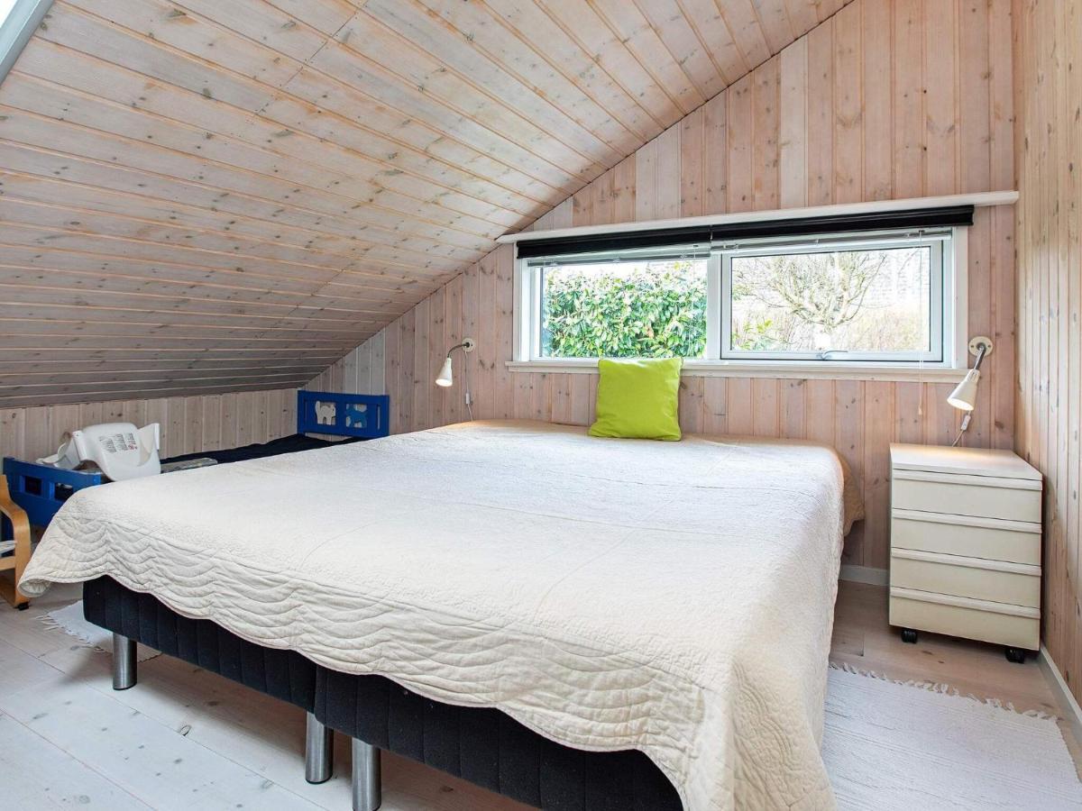 10 Person Holiday Home In Stege Exterior foto